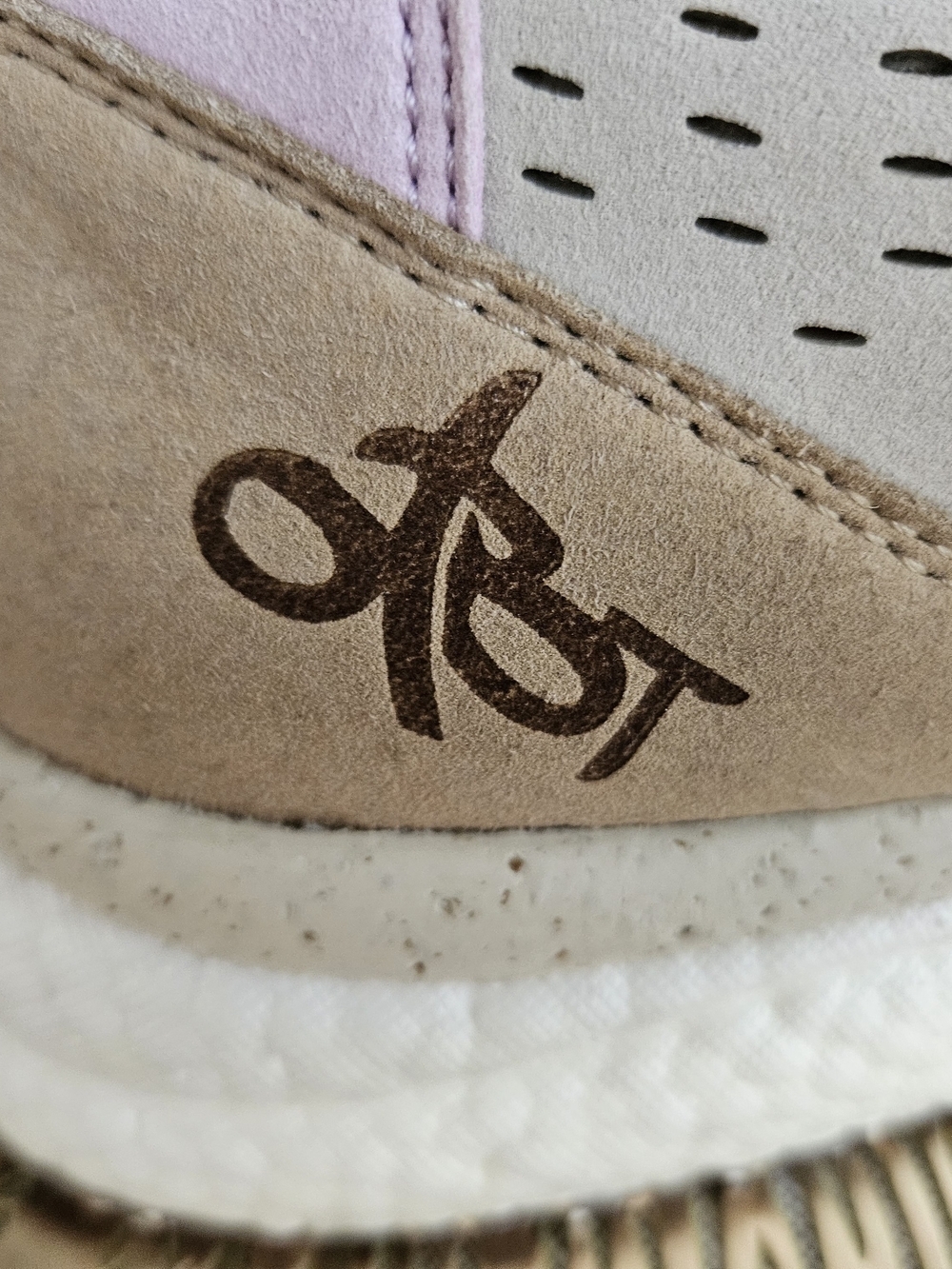 OTBT Free Beige Suede Athleisure Sneakers Women's Size 8.5 - Picture 5 of 12